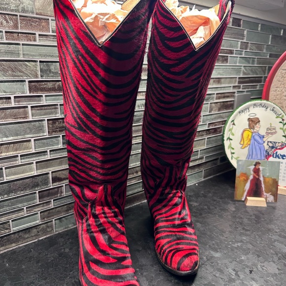 Red and Black Zebra Print Boots - Picture 2 of 11